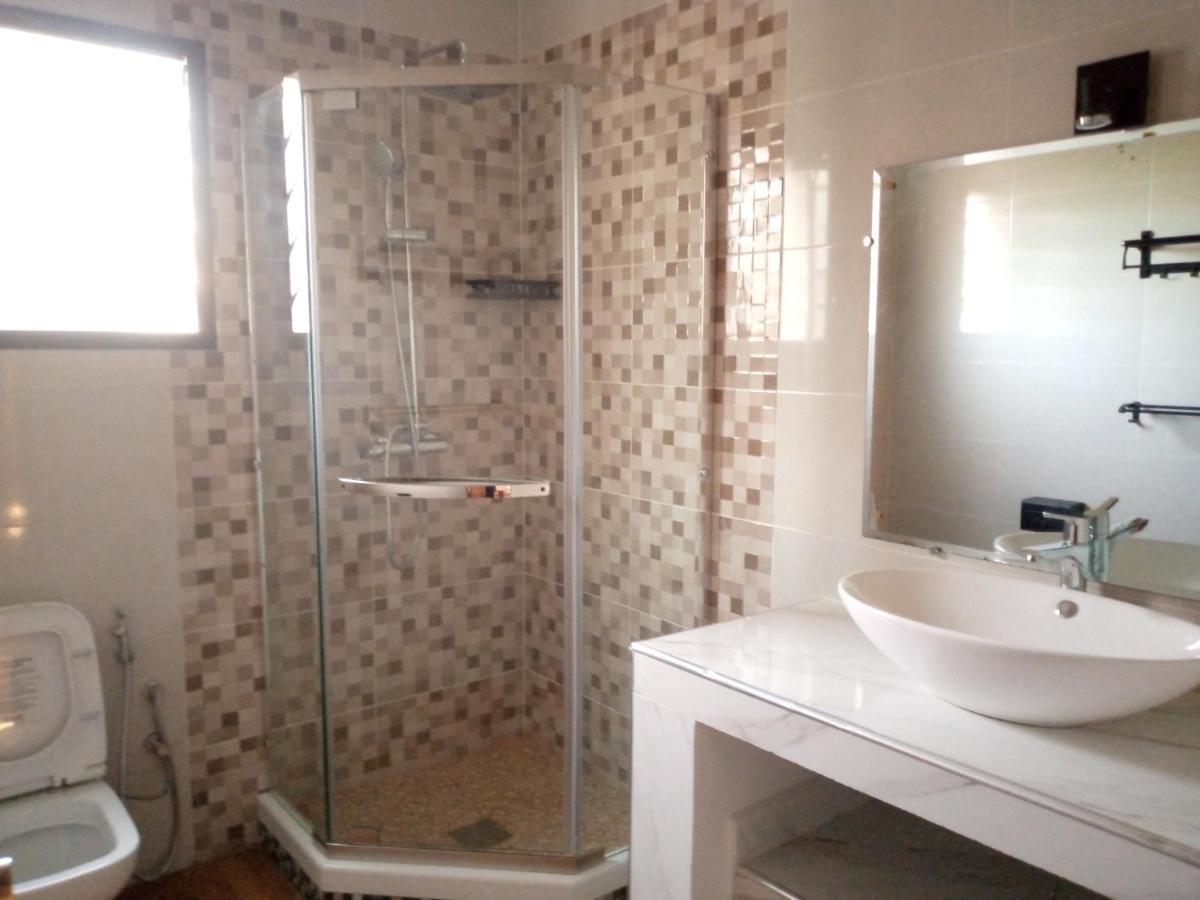Soa Lia Hotel Miandrivazo Zewnętrze zdjęcie