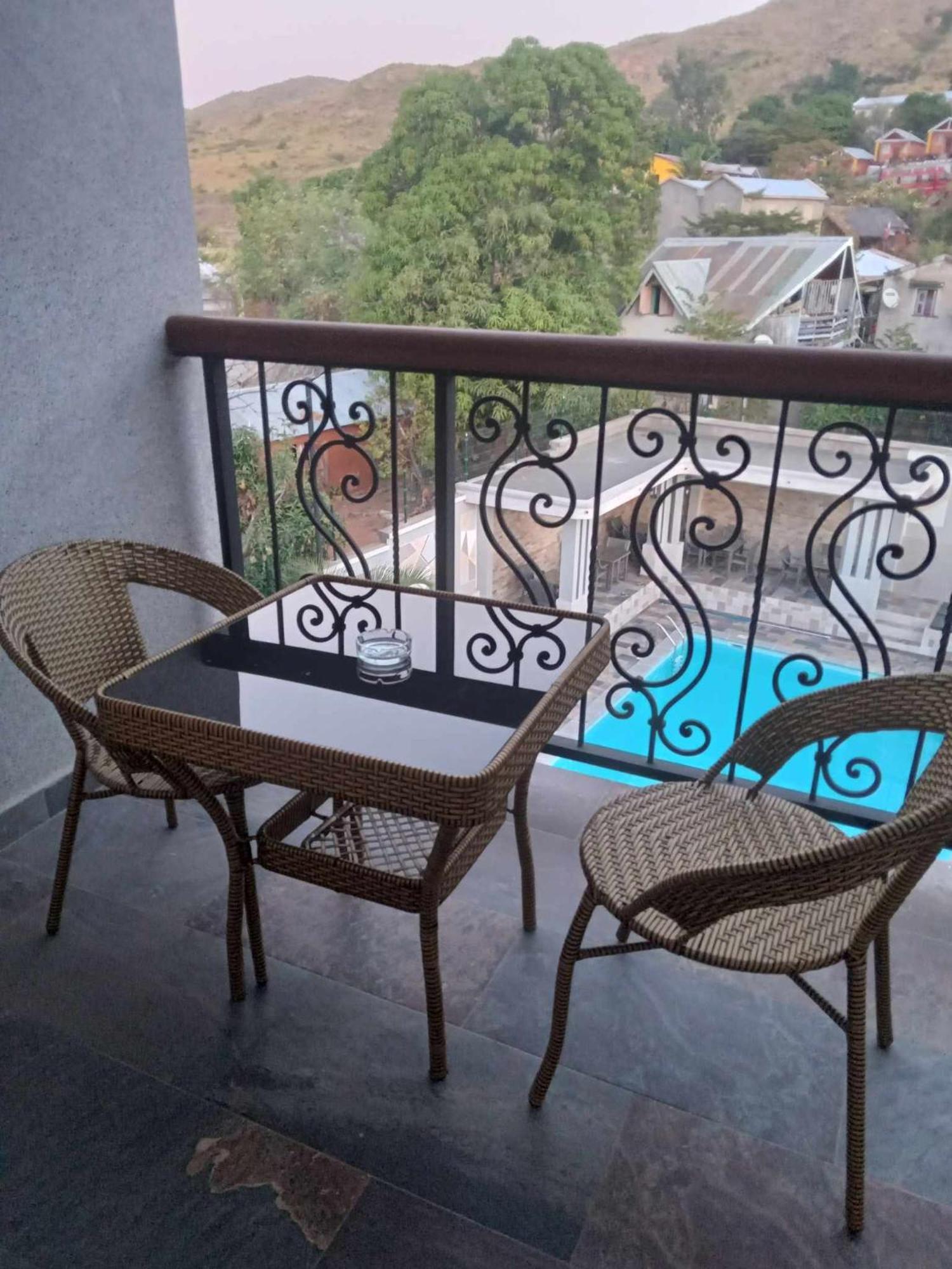 Soa Lia Hotel Miandrivazo Zewnętrze zdjęcie